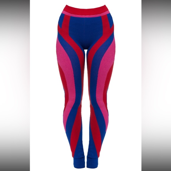 RED COLOR BLOCK KNIT LEGGINGS & KNIT TOP - Picture 5 of 5